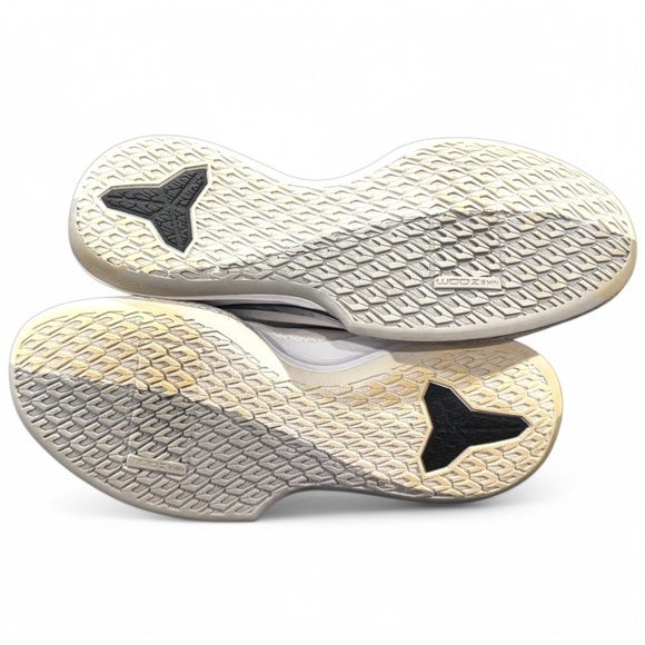 Nike Mamba Wht/Blk Men’s size 8.5 - Picture 7 of 12